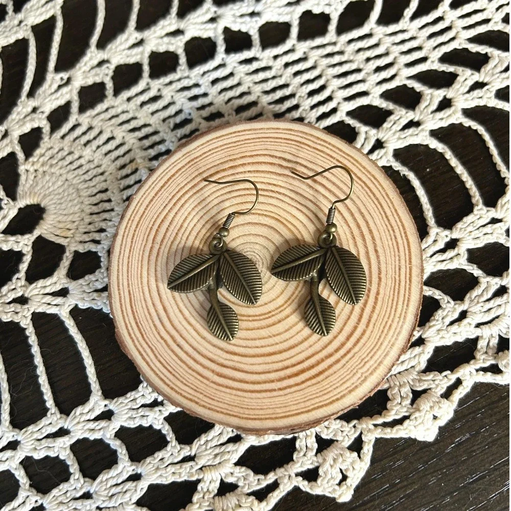 Antique Bronze Triple‎ Leaf Drop Earrings